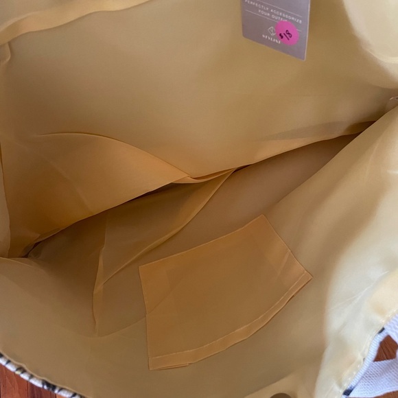 Tote Bag, Perfect for Vacation - Picture 2 of 4